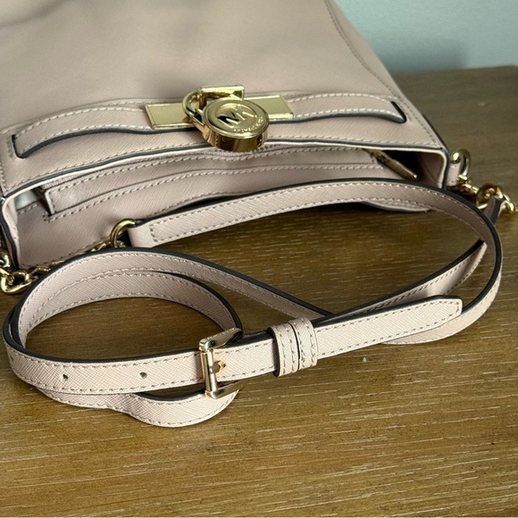 Michael Kors Pink Crossbody Bag with Gold-Tone Hardware - Picture 7 of 12